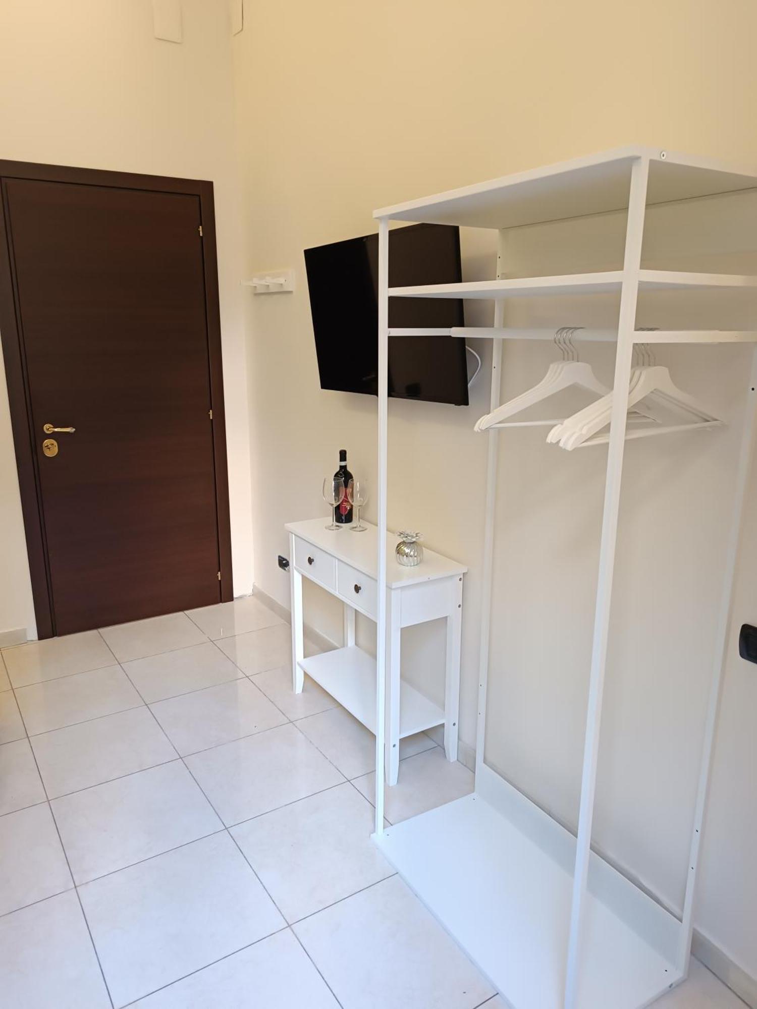 Residenza Geri - Suite And Home Napoli Centro Екстер'єр фото