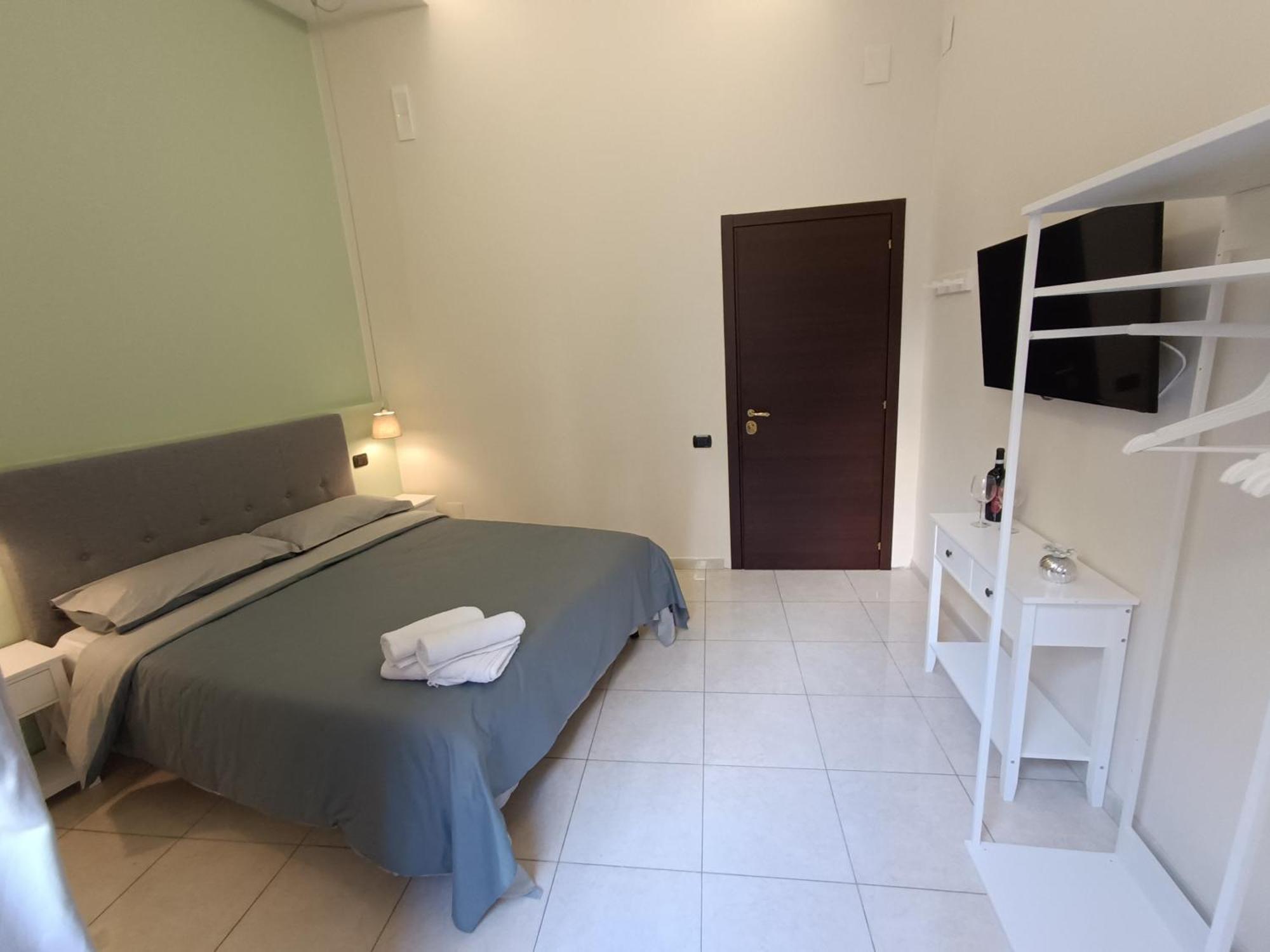 Residenza Geri - Suite And Home Napoli Centro Екстер'єр фото