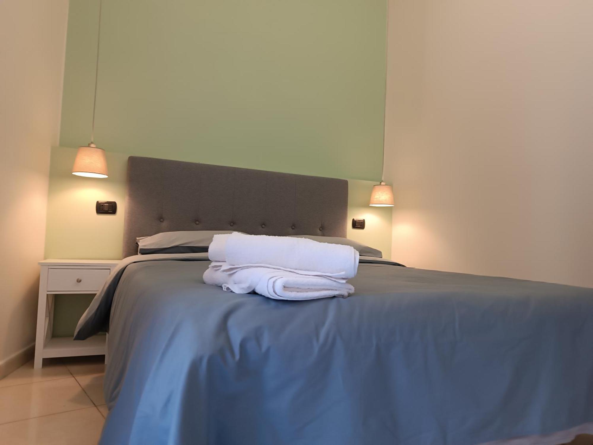 Residenza Geri - Suite And Home Napoli Centro Екстер'єр фото