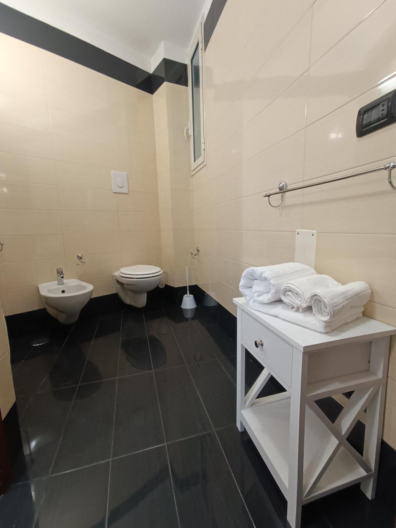 Residenza Geri - Suite And Home Napoli Centro Екстер'єр фото