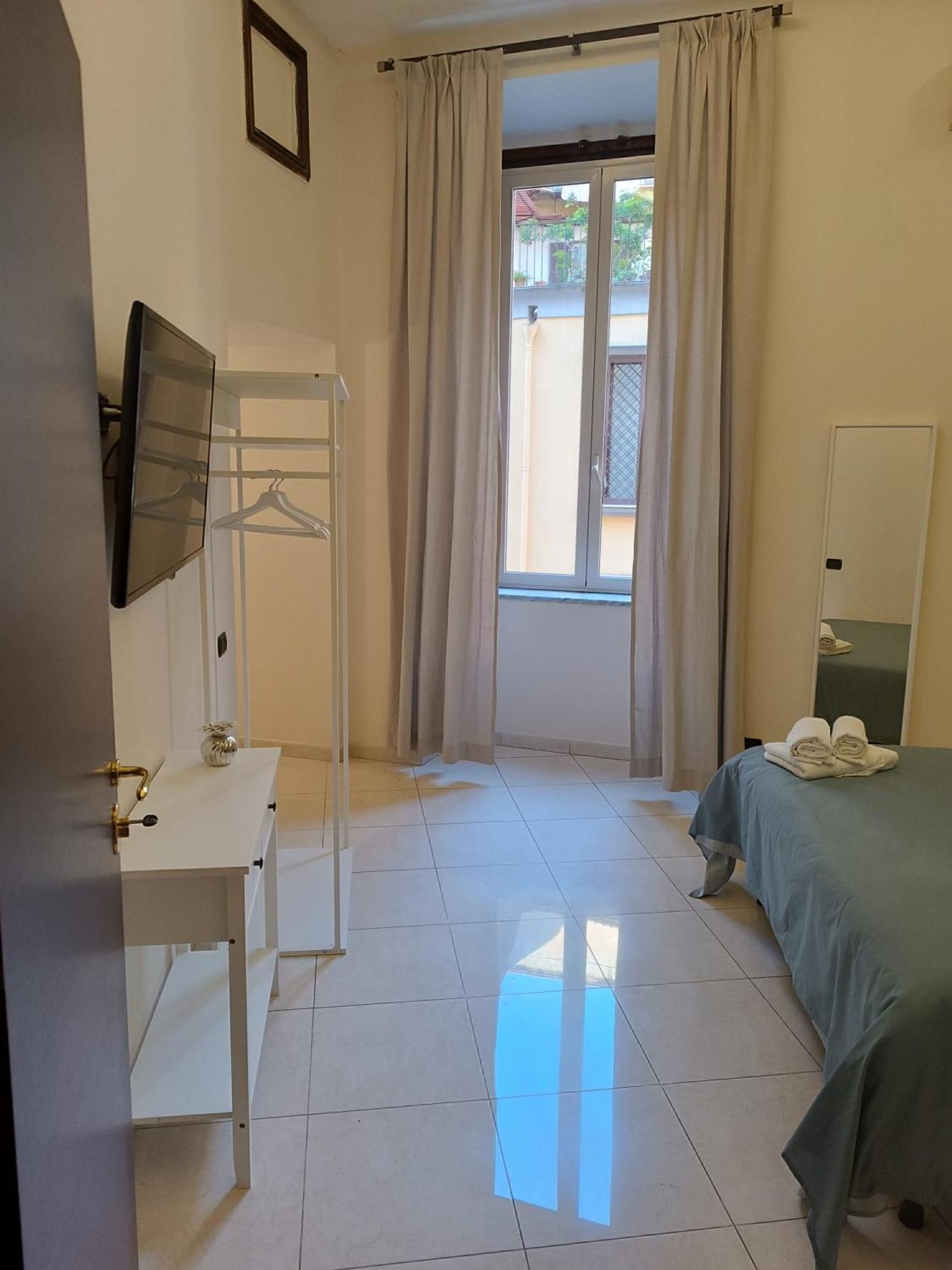 Residenza Geri - Suite And Home Napoli Centro Екстер'єр фото
